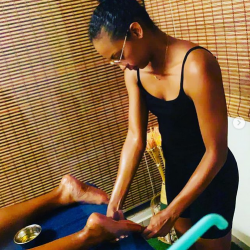 Screenshot-2023-09-29-at-18-06-02-ℕ𝕒𝕥𝕦𝕣𝕠ℤ𝕖𝕟-🌳Naturopathie-Reflexologie-Massages-@naaturo_zen-•-Photos-et-videos-Instagram.png
